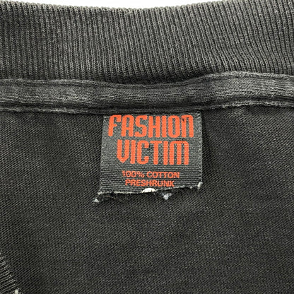 【現状渡し品】【メンズ】 FASHION VICTIM ファッションヴィクティム 90S BOO! PRINT SS TEE プリント ショートスリーブ Tシャツ トップス 半袖 146-260731-cs-04-izu サイズ：不明 カラー：ブラック 万代Net店