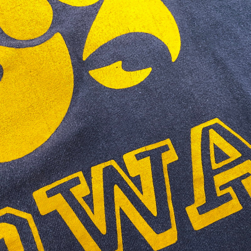 【中古品】【メンズ】 VINTAGE 70-80S IOWA V NECK FOOTBALL SS TEE ブイ ネック フットボール ショートスリーブ Tシャツ トップス 半袖 146-260731-cs-03-izu サイズ：不明 カラー：ネイビー×イエロー 万代Net店