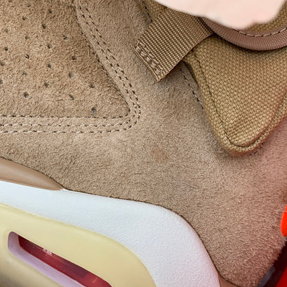 【中古美品】【メンズ】 NIKE × TRAVIS SCOTT ナイキ×トラヴィス・スコット DH0690-200 AIR JORDAN 6 エアジョーダン6　スニーカー シューズ 靴 160-260731-yn-02-izu サイズ：28cm カラー：ブリティッシュカーキ 万代Net店