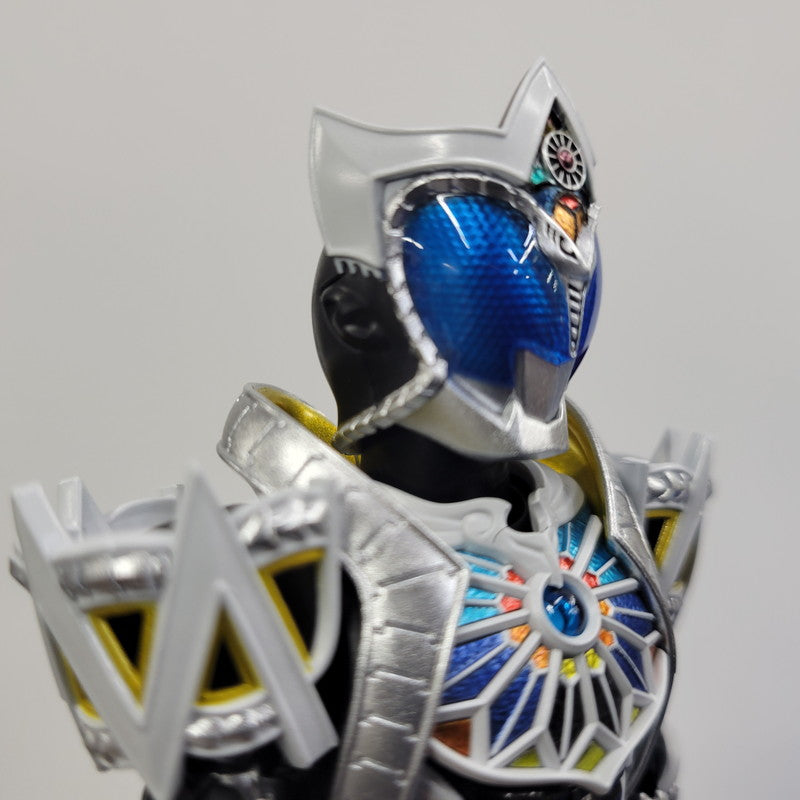 【中古品】 S.H.Figuarts 真骨彫製法 仮面ライダーサガ 042-260802-kk-17-izuh 万代Net店