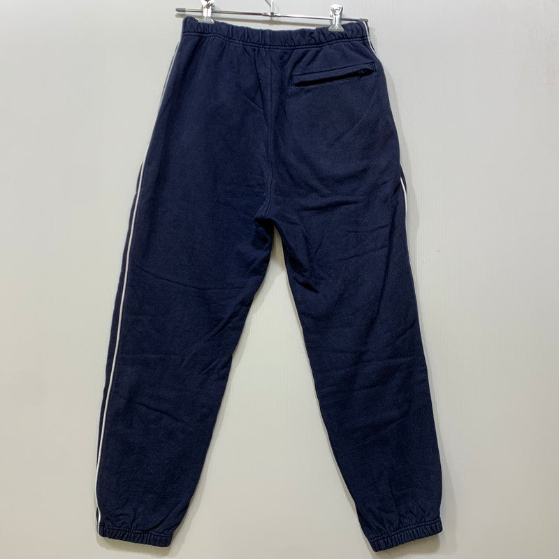 【中古品】【メンズ】 XLARGE エクストララージ EMBROIDERED LOGO PIPING SWEAT PANTS 101231031022 ロゴ パイピング スウェットパンツ 153-260802-as-21-izu サイズ：M カラー：ネイビー 万代Net店