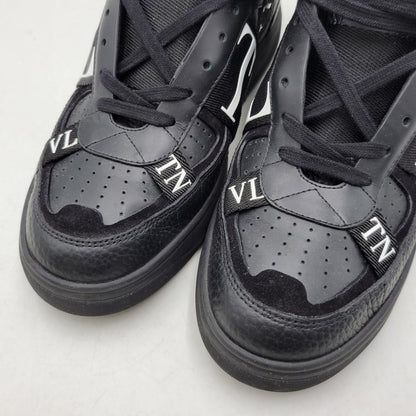 【中古品】【メンズ】 Valentino Garavani ヴァレンティノ・ガラヴァーニ VLTN ALLOVER PRINT HI CUT SNEAKERS TVE03Y2 オールオーバープリント ハイカット スニーカー 靴 183-260801-as-06-izu サイズ：43 カラー：ブラック 万代Net店