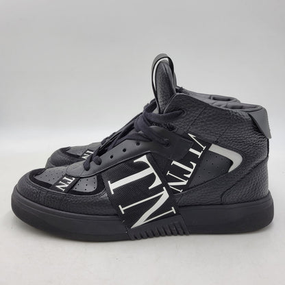 【中古品】【メンズ】 Valentino Garavani ヴァレンティノ・ガラヴァーニ VLTN ALLOVER PRINT HI CUT SNEAKERS TVE03Y2 オールオーバープリント ハイカット スニーカー 靴 183-260801-as-06-izu サイズ：43 カラー：ブラック 万代Net店