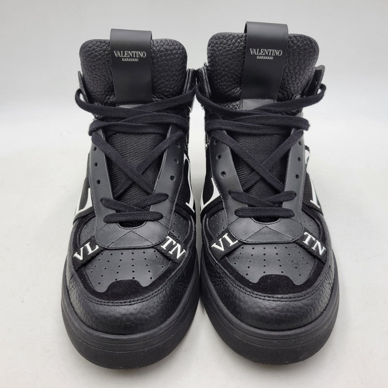 【中古品】【メンズ】 Valentino Garavani ヴァレンティノ・ガラヴァーニ VLTN ALLOVER PRINT HI CUT SNEAKERS TVE03Y2 オールオーバープリント ハイカット スニーカー 靴 183-260801-as-06-izu サイズ：43 カラー：ブラック 万代Net店