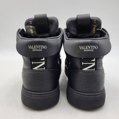 【中古品】【メンズ】 Valentino Garavani ヴァレンティノ・ガラヴァーニ VLTN ALLOVER PRINT HI CUT SNEAKERS TVE03Y2 オールオーバープリント ハイカット スニーカー 靴 183-260801-as-06-izu サイズ：43 カラー：ブラック 万代Net店
