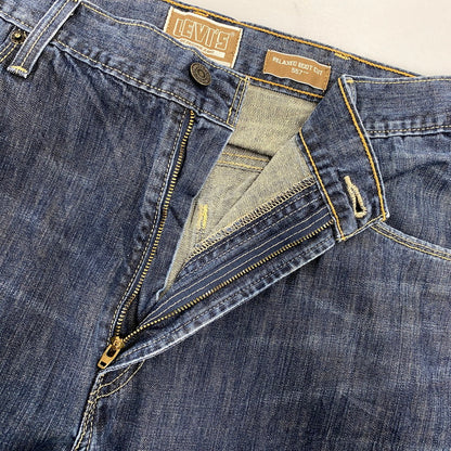【中古品】【メンズ】 LEVI'S リーバイス 055570014 刻印3411 2009年製 00S 557 RELAXED BOOTCUT DENIM PANTS リラックス ブーツカット デニム パンツ ボトムス 157-260806-yn-07-izu サイズ：38×32 カラー：インディゴ 万代Net店