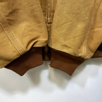 【中古品】【メンズ】 Carhartt カーハート THERMAL-LINED RUGGED COTTON DUCK ACTIVE JACKET J131-BRN サーマルラインド ラギッド コットン ダック アクティブジャケット 146-260801-as-09-izu サイズ：M カラー：ブラウン 万代Net店