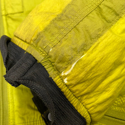 【現状渡し品】【メンズ】 OLD STONE ISLAND オールドストーンアイランド FILLED MESH BADGE PUFFER JACKET メッシュバッジ パファージャケット 141-260802-as-05-izu サイズ：L カラー：ライトグリーン 万代Net店