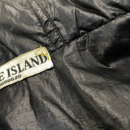 【現状渡し品】【メンズ】 OLD STONE ISLAND オールドストーンアイランド FILLED MESH BADGE PUFFER JACKET メッシュバッジ パファージャケット 141-260802-as-05-izu サイズ：L カラー：ライトグリーン 万代Net店