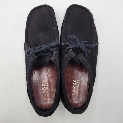 【中古品】【メンズ】 Clarks クラークス WALLABEE 21621 ワラビー シューズ 靴 164-260803-as-32-izu サイズ：US8.5 カラー：ブラック 万代Net店
