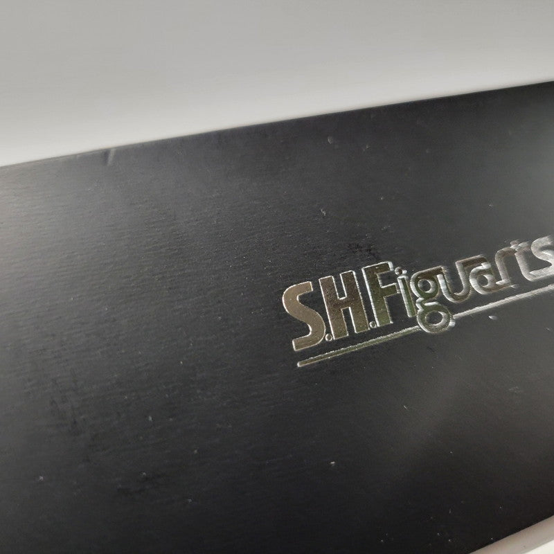 【中古美品】 S.H.F 真骨彫製法 仮面ライダーカイザ 042-260814-kk-04-izuh 万代Net店