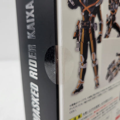 【中古美品】 S.H.F 真骨彫製法 仮面ライダーカイザ 042-260814-kk-04-izuh 万代Net店