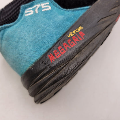 【現状渡し品】【メンズ】 NEW BALANCE ニューバランス 575 MTL575UT スニーカー 靴 162-260803-as-28-izu サイズ：27cm カラー：BLACK/BLUE 万代Net店