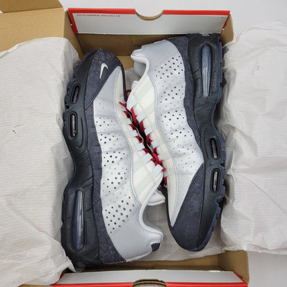 【中古品】【メンズ】 NIKE ナイキ AIR MAX 95 BIG BUBBLE SE IQ3363-025 エア マックス 95 ビッグバブル SE スニーカー 靴 160-260803-as-18-izu サイズ：33cm カラー：PHOTON DUST/METALLIC SILVER 万代Net店