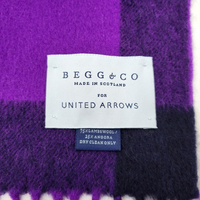 【中古品】【メンズ/レディース】 BEGG&CO FOR UNITED ARROWS ベグアンドコー ユナイテッドアローズ LAMBS WOOL FRINGE CHECK MUFFLER ラムウール フリンジ チェック マフラー 187-260803-as-36-izu カラー：パープル系 万代Net店