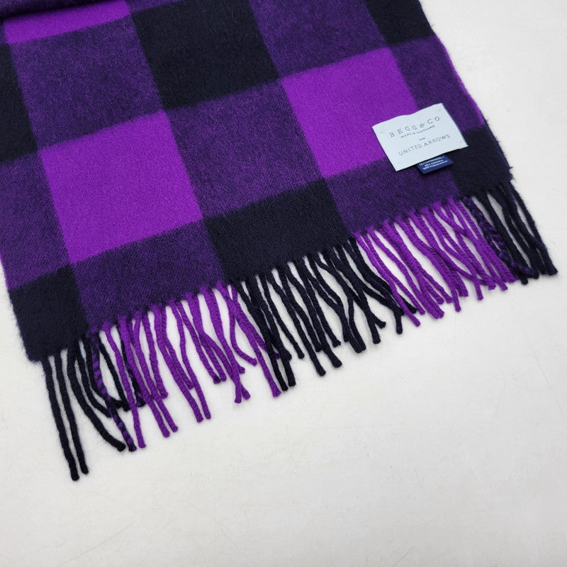 【中古品】【メンズ/レディース】 BEGG&CO FOR UNITED ARROWS ベグアンドコー ユナイテッドアローズ LAMBS WOOL FRINGE CHECK MUFFLER ラムウール フリンジ チェック マフラー 187-260803-as-36-izu カラー：パープル系 万代Net店