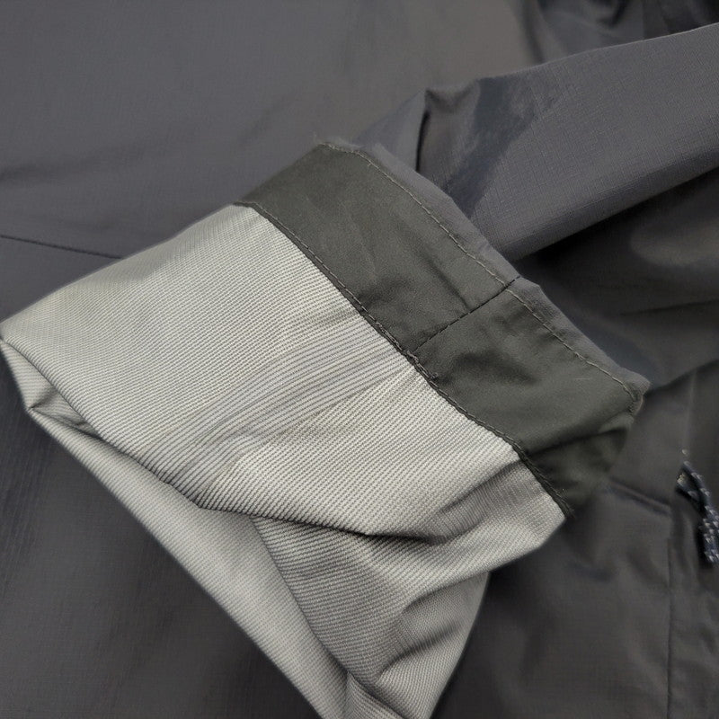 【中古品】【メンズ】 patagonia パタゴニア 25AW TORRENTSHELL 3L RAIN JACKET 85241FA25 トレントシェル 3L レインジャケット アウター 144-260805-ay-02-izu サイズ：L カラー：チャコール 万代Net店