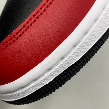 【中古美品】【メンズ】 NIKE ナイキ 554724-069 AIR JORDAN 1 MID エア ジョーダン ワン ミッド スニーカー シューズ 靴 160-260804-cs-06-izu サイズ：28cm カラー：BLACK/BLACK-GYM RED 万代Net店