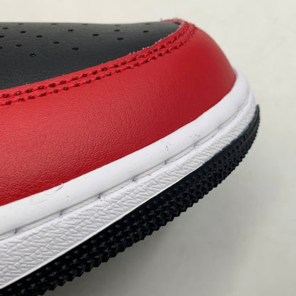 【中古美品】【メンズ】 NIKE ナイキ 554724-069 AIR JORDAN 1 MID エア ジョーダン ワン ミッド スニーカー シューズ 靴 160-260804-cs-06-izu サイズ：28cm カラー：BLACK/BLACK-GYM RED 万代Net店