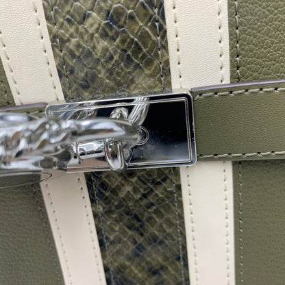 【中古品】【レディース】 MICHAEL KORS マイケルコース HAMILTON MEDIUM LEATHER AND SNAKE EMBOSSED STRIPE SATCHEL ハミルトン ミディアム レザー アンド スネーク エンボスド ストライプ サッチェル カバン 鞄 188-260804-ya-02-izu カラー：カーキ 万代Net店