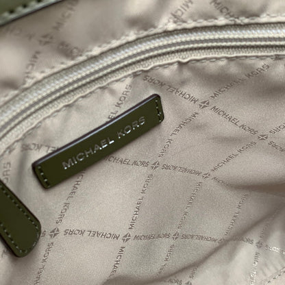 【中古品】【レディース】 MICHAEL KORS マイケルコース HAMILTON MEDIUM LEATHER AND SNAKE EMBOSSED STRIPE SATCHEL ハミルトン ミディアム レザー アンド スネーク エンボスド ストライプ サッチェル カバン 鞄 188-260804-ya-02-izu カラー：カーキ 万代Net店