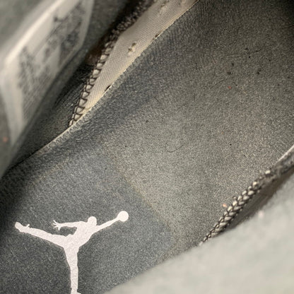 【中古品】【メンズ】 NIKE ナイキ CT8529-100 AIR JORDAN 6 エア ジョーダン スニーカー シューズ 靴 160-260804-cs-07-izu サイズ：27.5cm カラー：WHITE/MEDIUM GREY-COOL GREY 万代Net店