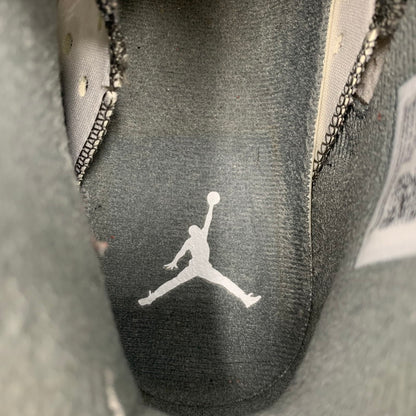 【中古品】【メンズ】 NIKE ナイキ CT8529-100 AIR JORDAN 6 エア ジョーダン スニーカー シューズ 靴 160-260804-cs-07-izu サイズ：27.5cm カラー：WHITE/MEDIUM GREY-COOL GREY 万代Net店