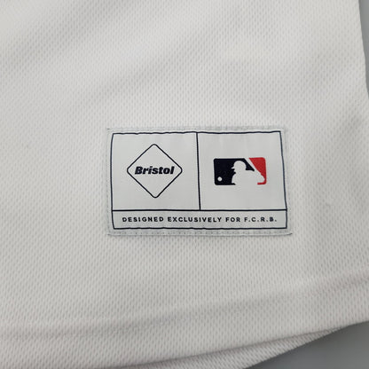 【中古品】【メンズ】 F.C.REAL BRISTOL エフシーレアルブリストル FCRB-212008 MLB TOUR SS PRE MATCH TOP ツアー ショートスリーブ プレマッチ トップ 142-260811-kh-17-izu サイズ：M カラー：ホワイト 万代Net店