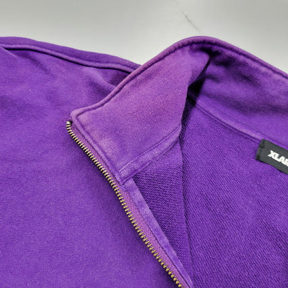 【現状渡し品】【メンズ】 XLARGE エクストララージ 101224012014 XL RECORDS HALF ZIP PULLOVER SWEAT レコーズ ハーフ ジップ プルオーバー スウェット トップス 142-260812-kh-07-izu サイズ：XL カラー：パープル 万代Net店
