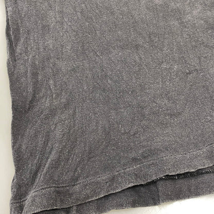 【現状渡し品】【メンズ】 CORROSION OF CONFORMITY コロージョン オブ コンフォーミティ シングル 90S LS TEE ロングスリーブ Tシャツ トップス 長袖 146-260807-ya-05-izu サイズ：下記参照 カラー：チャコール 万代Net店