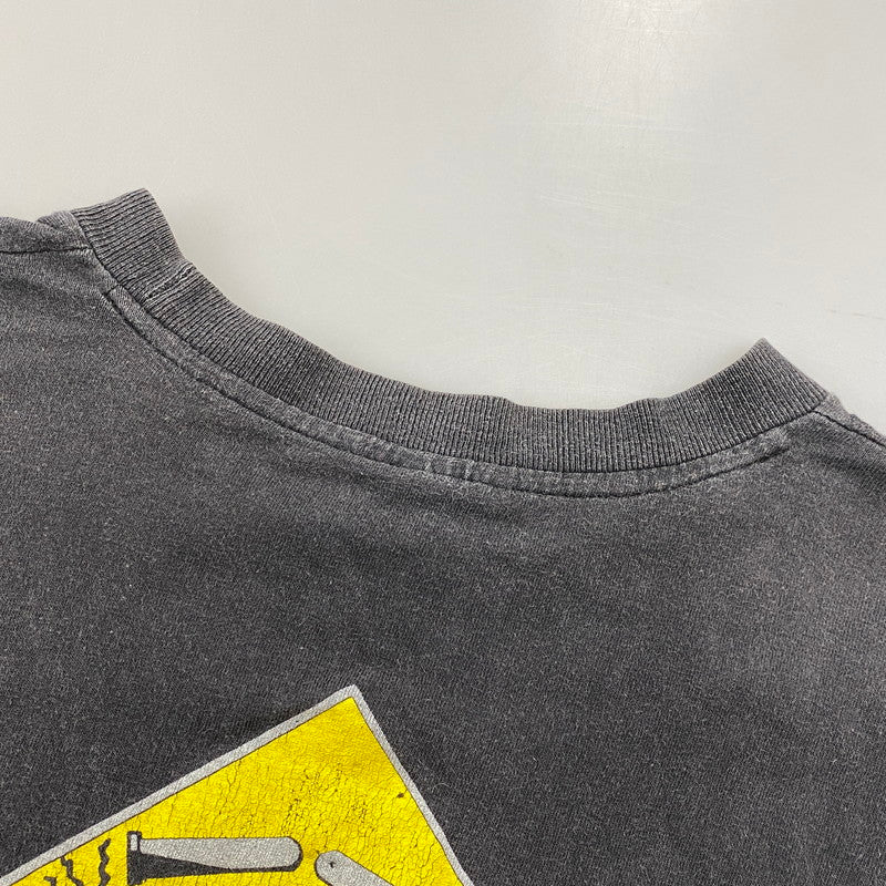 【現状渡し品】【メンズ】 CORROSION OF CONFORMITY コロージョン オブ コンフォーミティ シングル 90S LS TEE ロングスリーブ Tシャツ トップス 長袖 146-260807-ya-05-izu サイズ：下記参照 カラー：チャコール 万代Net店