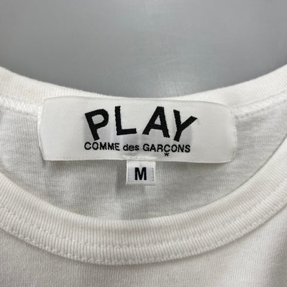 【中古品】【メンズ】 PLAY COMME des GARCONS プレイコムデギャルソン BLACK EMBLEM S/S TEE AX-T064 ショートスリーブ Tシャツ 半袖 140-260814-as-05-izu サイズ：M カラー：ホワイト 万代Net店