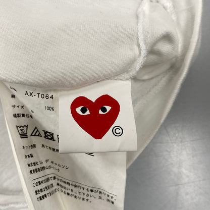 【中古品】【メンズ】 PLAY COMME des GARCONS プレイコムデギャルソン BLACK EMBLEM S/S TEE AX-T064 ショートスリーブ Tシャツ 半袖 140-260814-as-05-izu サイズ：M カラー：ホワイト 万代Net店