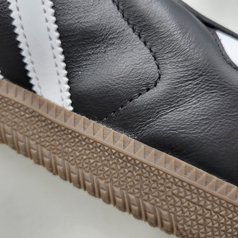 【中古美品】【メンズ】 ADIDAS アディダス IE3100 SAMBA ADV サンバ スニーカー シューズ 靴 161-260807-cs-25-izu サイズ：28cm カラー：CORE BLACK/FOOTWEAR WHITE/GUM 万代Net店
