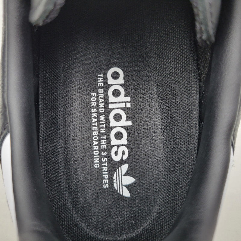 【中古美品】【メンズ】 ADIDAS アディダス IE3100 SAMBA ADV サンバ スニーカー シューズ 靴 161-260807-cs-25-izu サイズ：28cm カラー：CORE BLACK/FOOTWEAR WHITE/GUM 万代Net店