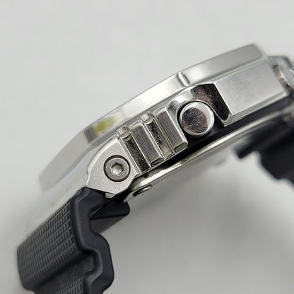 【中古品】【メンズ/レディース】 G-SHOCK ジーショック GM-2100-1AJF 2100 SERIES DIGITAL ANALOG QUARTZ WATCH デジタル アナログ クオーツ ウォッチ 腕時計 196-260807-cs-19-izu サイズ：49.3 × 44.4 × 11.8 mm カラー：ブラック×シルバー 万代Net店