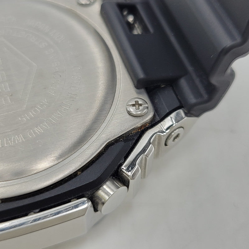 【中古品】【メンズ/レディース】 G-SHOCK ジーショック GM-2100-1AJF 2100 SERIES DIGITAL ANALOG QUARTZ WATCH デジタル アナログ クオーツ ウォッチ 腕時計 196-260807-cs-19-izu サイズ：49.3 × 44.4 × 11.8 mm カラー：ブラック×シルバー 万代Net店