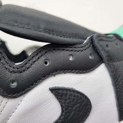 【中古美品】【メンズ】 NIKE ナイキ DZ5485-130 AIR JORDAN 1 HIGH OG エア ジョーダン ワン ハイ オリジナル スニーカー シューズ 靴 160-260807-cs-28-izu サイズ：27cm カラー：WHITE/BLACK-GREEN GLOW 万代Net店