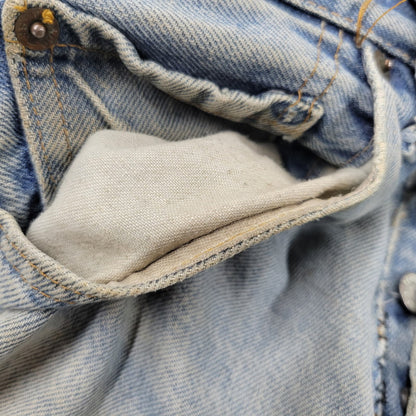 【現状渡し品】【メンズ】 Levi's リーバイス SMALL E 501 DENIM PANTS デニムパンツ ジーンズ 刻印6 USA製 不均等V ポケットダブルステッチ 収縮率8％ 157-260808-as-03-izu サイズ：28×34 カラー：ライトインディゴ 万代Net店