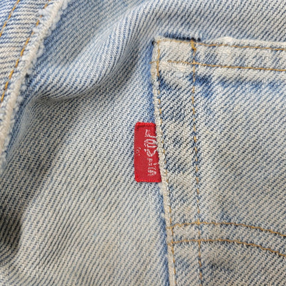【現状渡し品】【メンズ】 Levi's リーバイス SMALL E 501 DENIM PANTS デニムパンツ ジーンズ 刻印6 USA製 不均等V ポケットダブルステッチ 収縮率8％ 157-260808-as-03-izu サイズ：28×34 カラー：ライトインディゴ 万代Net店