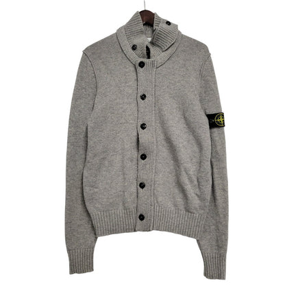 【中古品】【メンズ】 STONE ISLAND ストーンアイランド STANDCOLLAR CARDIGAN 611550LA3 スタンドカラーカーディガン 141-260808-as-01-izu サイズ：M カラー：グレー 万代Net店