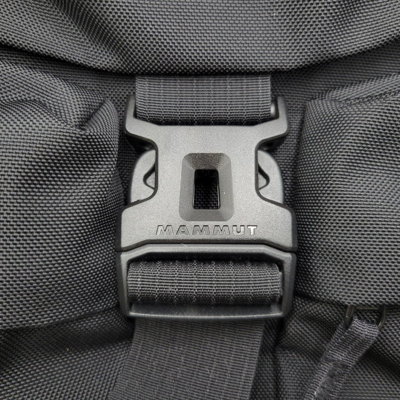 【中古品】【メンズ/レディース】 Mammut マムート XERON 30 2530-00440 エクセロン 30 リュック バッグ カバン 鞄 188-260809-as-06-izu カラー：ブラック 万代Net店