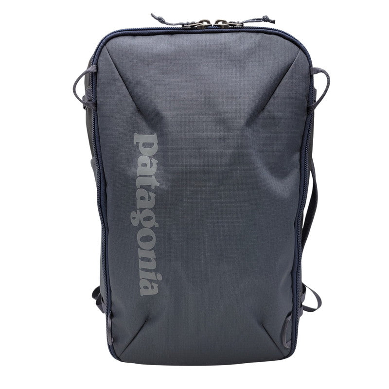 【中古品】【メンズ/レディース】 patagonia パタゴニア BLACK HOLE MINI MLC 30L 49266FA24 ブラックホール ミニ リュック バッグ カバン 鞄 188-260809-as-04-izu カラー：ネイビー 万代Net店