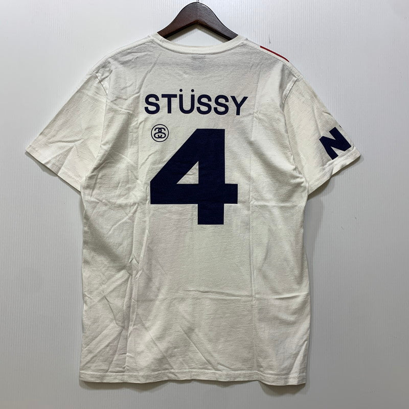 【中古品】【メンズ】 STUSSY ステューシー 2014 YEAR OF THE HORSE STRIPE S/S TEE 半袖 Tシャツ 142-260820-as-29-izu サイズ：L カラー：ホワイト 万代Net店