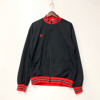【中古品】【メンズ】 ADIDAS アディダス ATS-202 デサント社製 TRACK JACKET トラック ジャケット トップス 長袖 146-260810-ya-10-izu サイズ：O カラー：ブラック×レッド 万代Net店