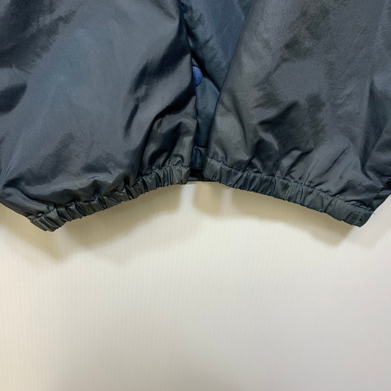 【中古品】【メンズ】 UNITED ATHLE ユナイテッドアスレ FUCK THE WORLD W CROSS PRINT COACH JACKET クロス プリント コーチ ジャケット アウター 146-260828-cs-20-izu サイズ：L カラー：ネイビー 万代Net店