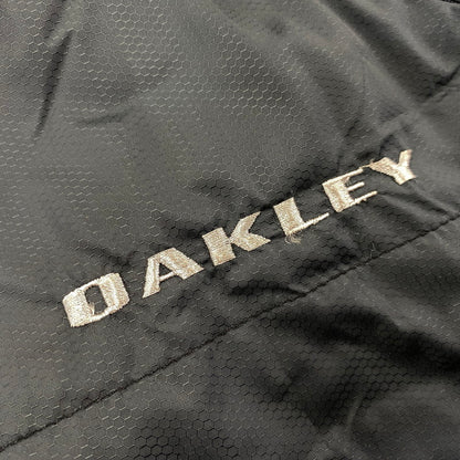 【中古品】【メンズ】 OAKLEY オークリー LOGO ZIP NYLON JACKET 419271JP ロゴ ジップ ナイロンジャケット 148-260820-as-30-izu サイズ：L カラー：ブラック 万代Net店