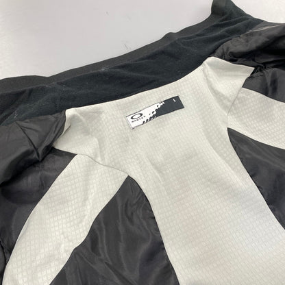 【中古品】【メンズ】 OAKLEY オークリー LOGO ZIP NYLON JACKET 419271JP ロゴ ジップ ナイロンジャケット 148-260820-as-30-izu サイズ：L カラー：ブラック 万代Net店