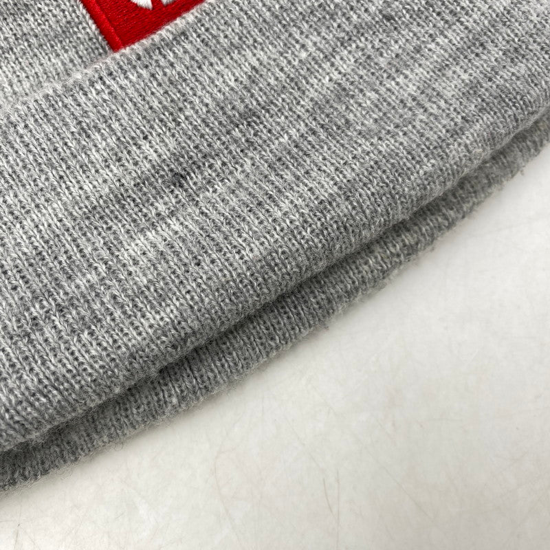 【中古品】【メンズ/レディース】 SUPREME×NEWERA シュプリーム ニューエラ 20AW CROSS BOX LOGO BEANIE クロス ボックス ロゴ ビーニー 帽子 185-260810-cs-14-izu サイズ：F カラー：グレー 万代Net店
