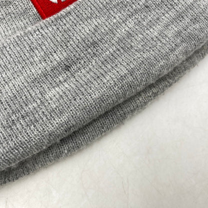 【中古品】【メンズ/レディース】 SUPREME×NEWERA シュプリーム ニューエラ 20AW CROSS BOX LOGO BEANIE クロス ボックス ロゴ ビーニー 帽子 185-260810-cs-14-izu サイズ：F カラー：グレー 万代Net店